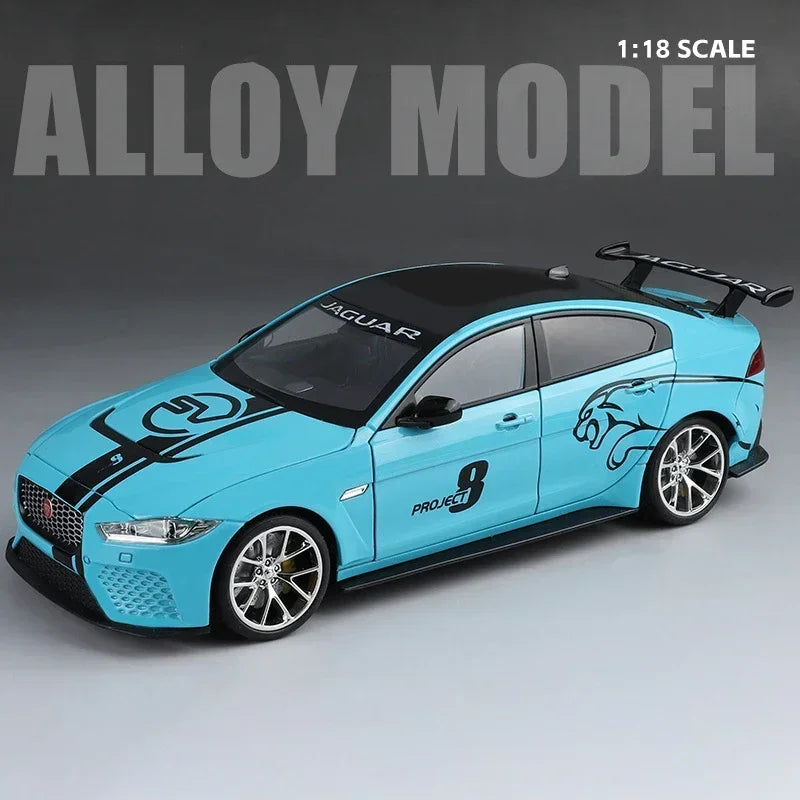 1:18 Scale Jaguar XE SV PROJECT 8 Alloy Vehicles Model Diecast Metal Sound＆Light Collectible Childrens Birthday Toy Gifts